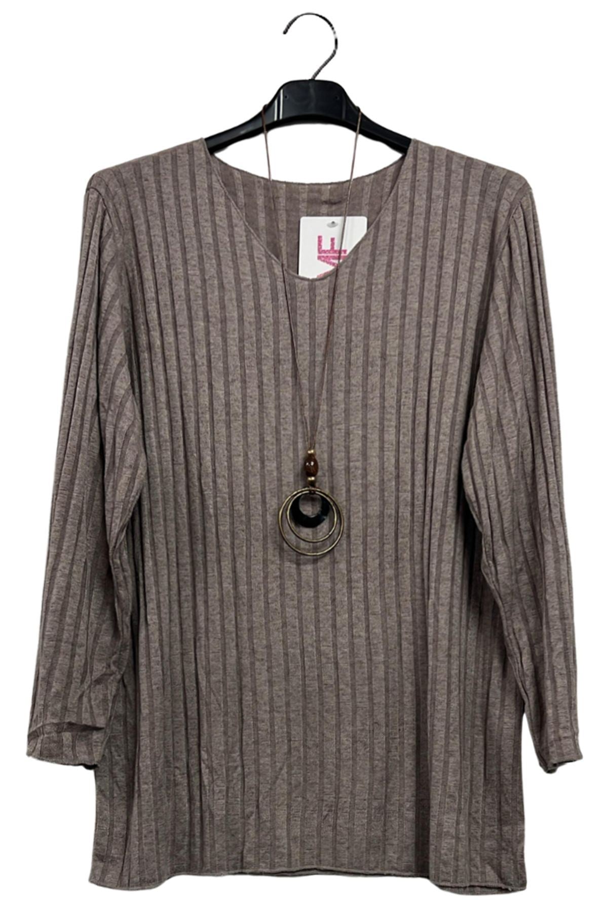 Plain Necklace Top