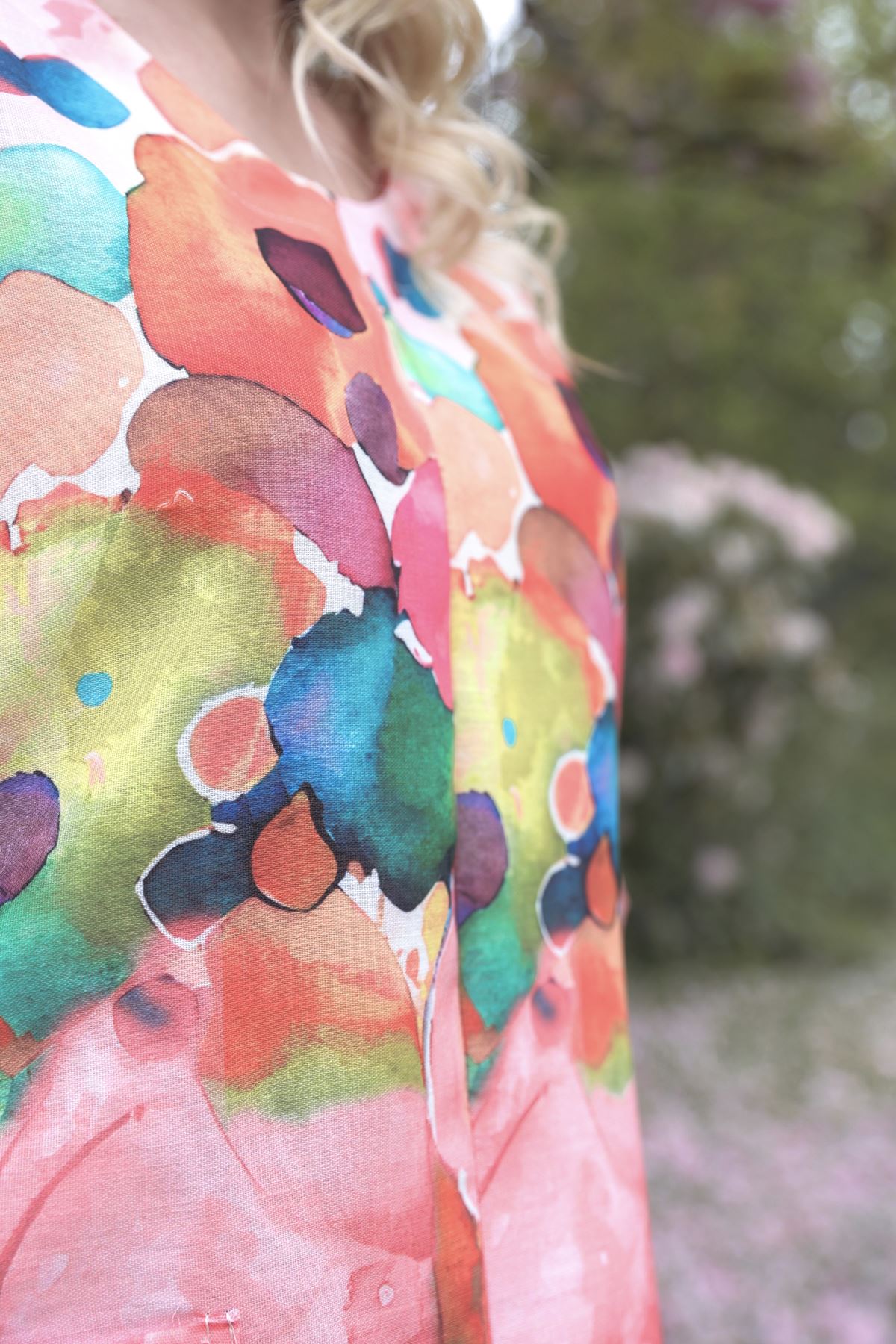 Abstract Watercolour-Style Print Asymmetrical Hemline Cotton Top
