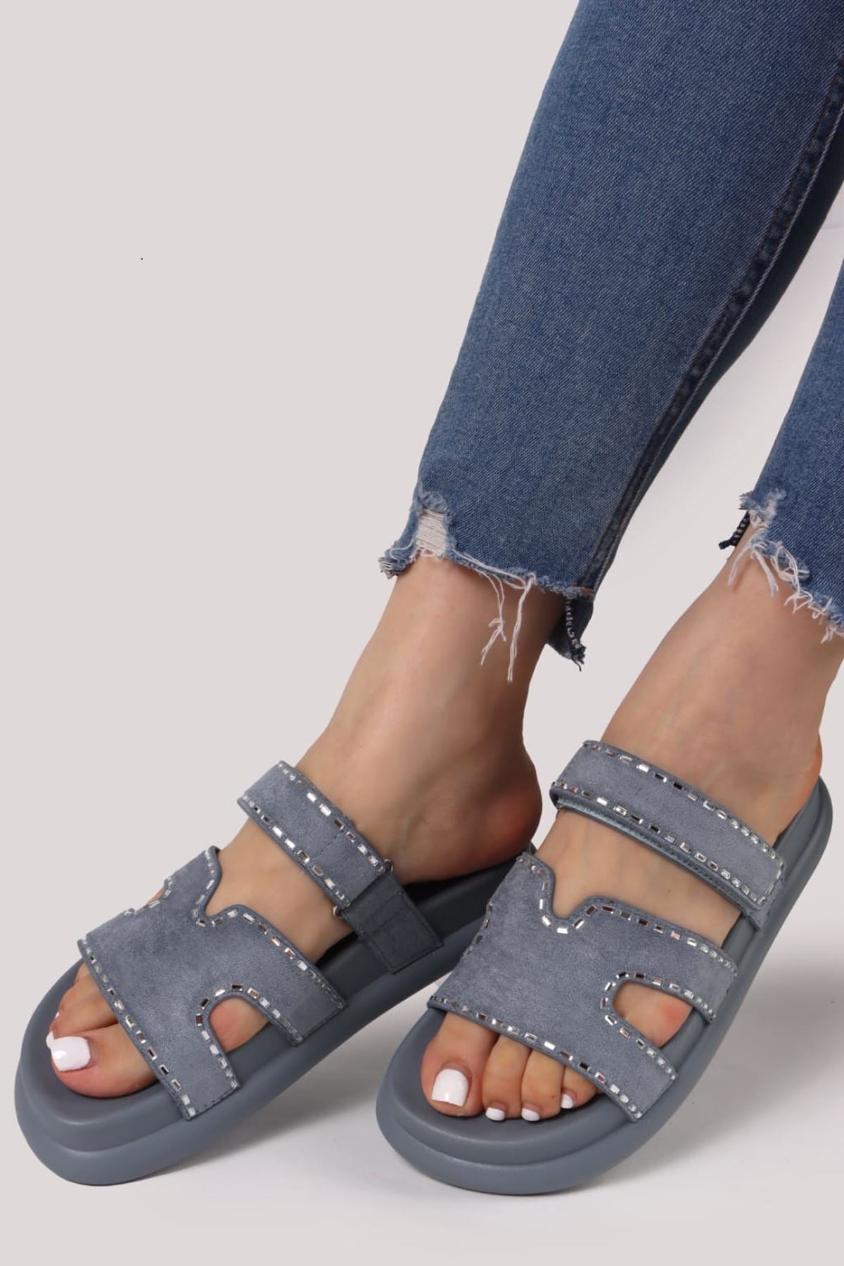 Cut Out Double Strap Slider