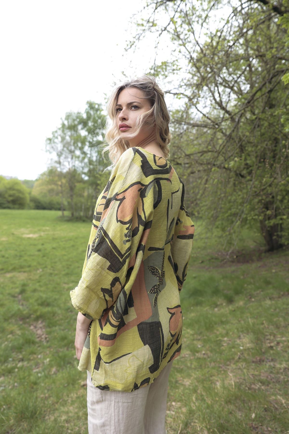 Abstract Leaf Print Oversized Necklace Tunic Cotton Top