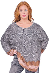 Geometric Labyrinth-Style Print Tunic Top