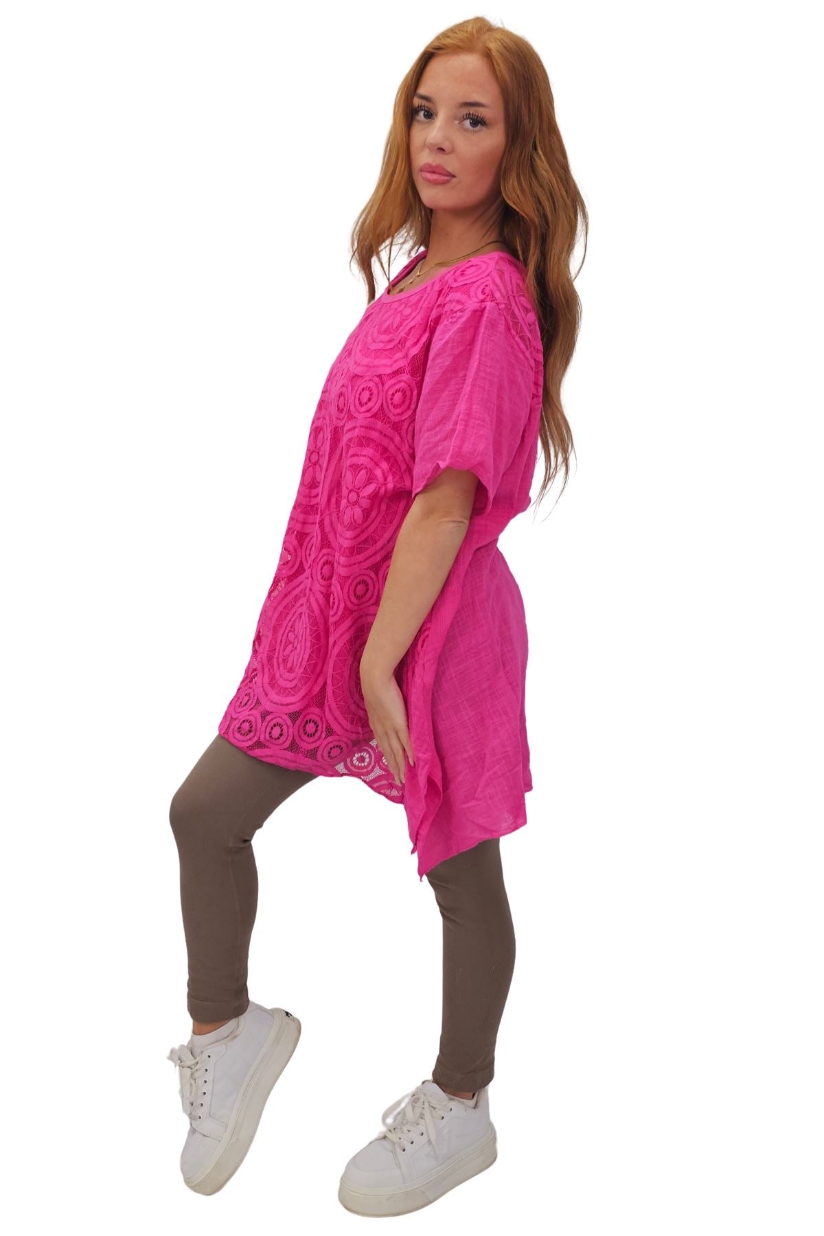 Circular Geometric Pattern Side Slit Cotton Top