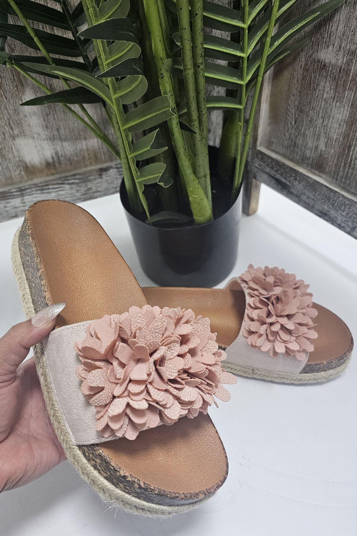 Floral Embellished Espadrille Slider