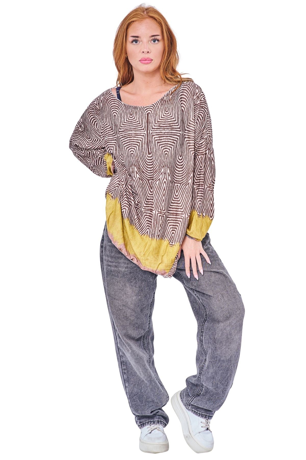 Geometric Labyrinth-Style Print Tunic Top