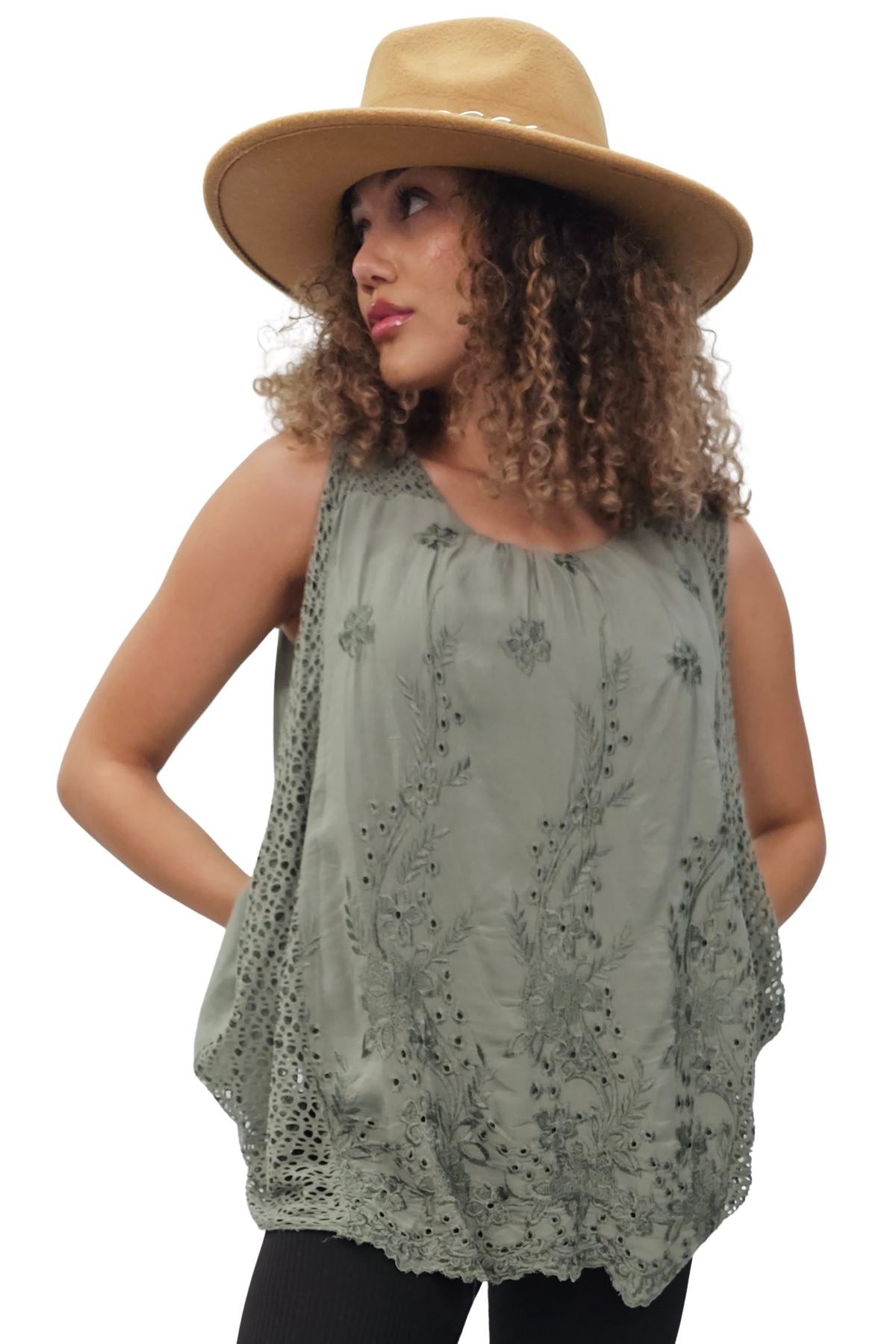 Embroidered Floral Pattern Crochet Top