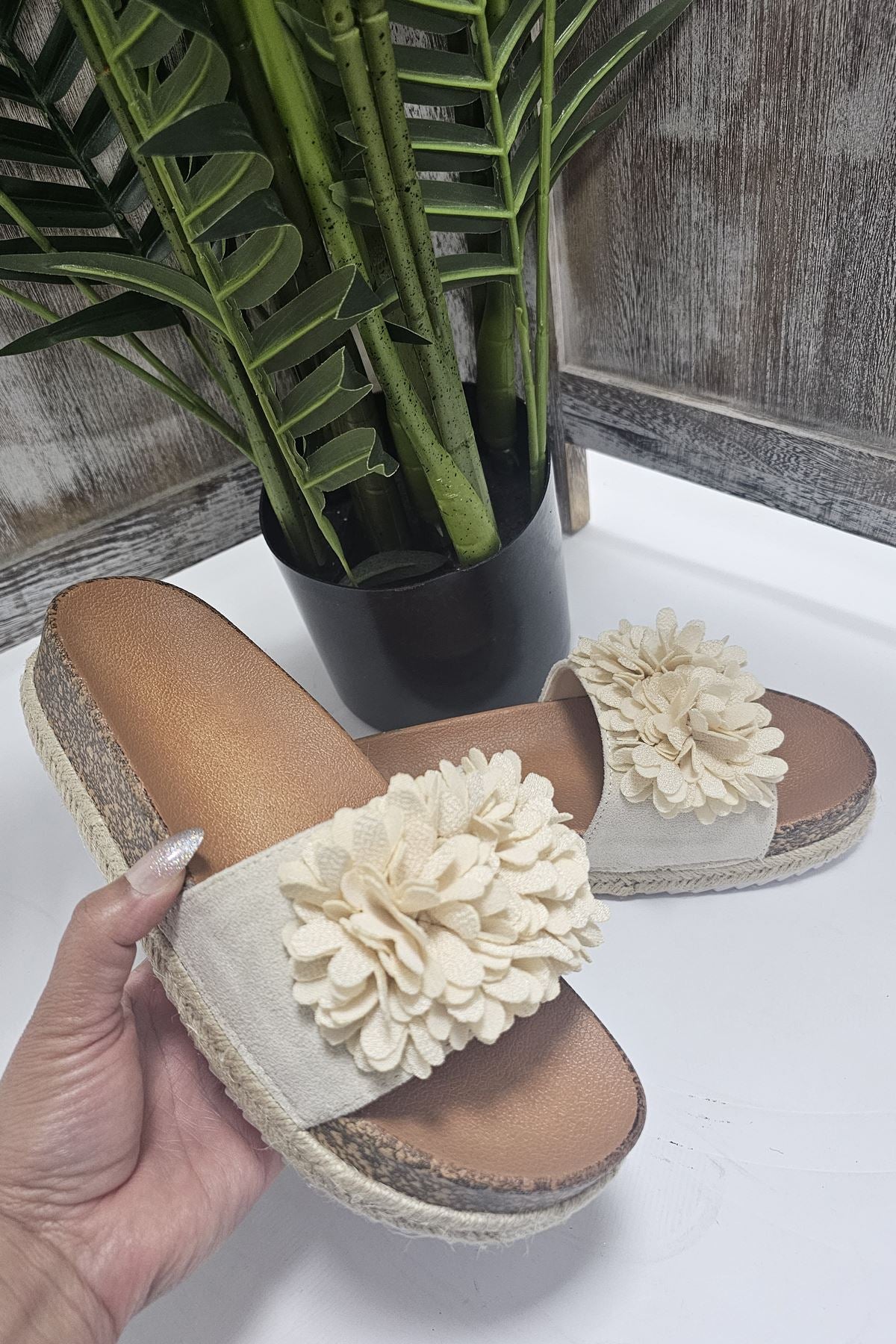 Floral Embellished Espadrille Slider