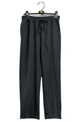 plain trousers side pockets