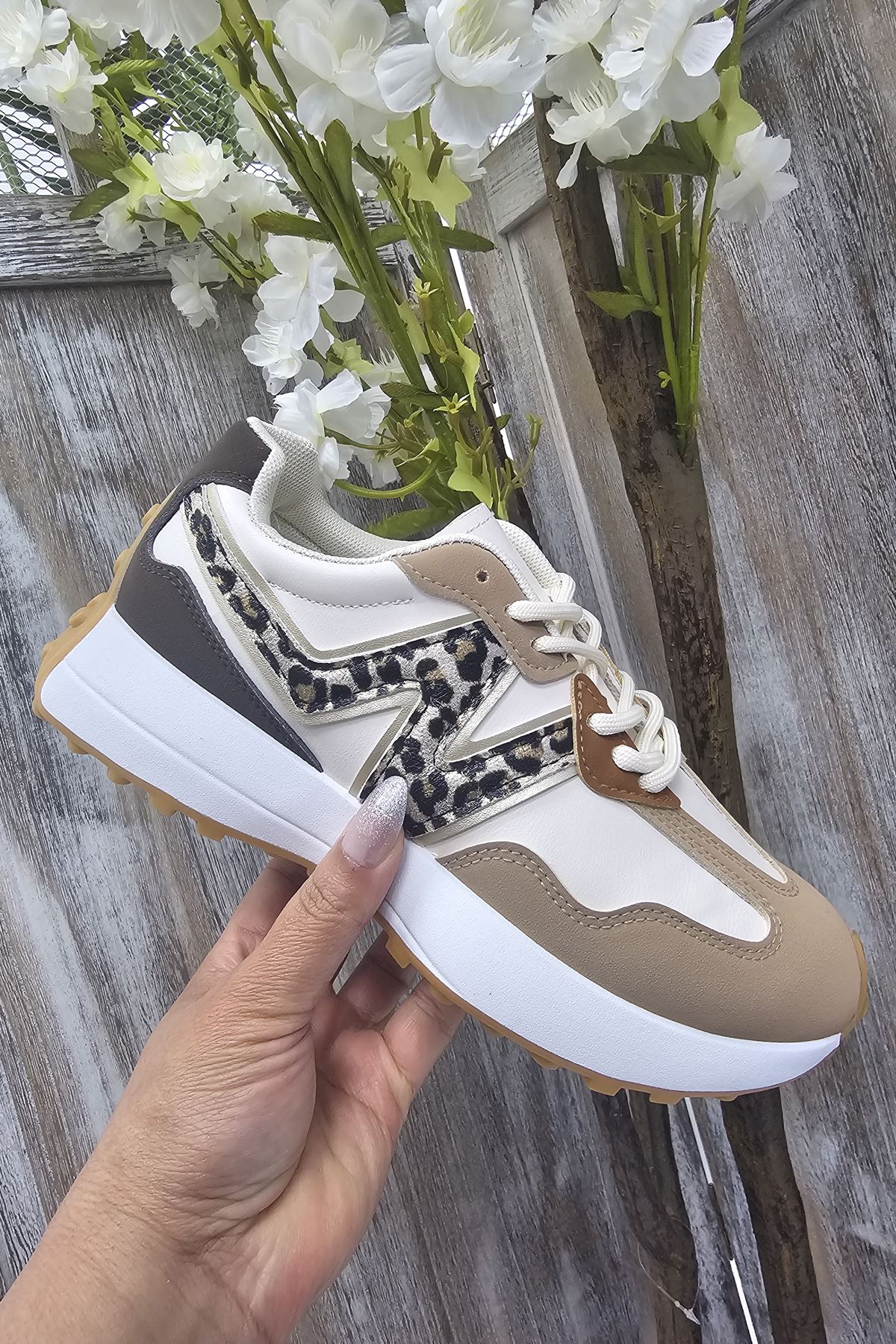 Two Tone Chunky Lace Up Trainer