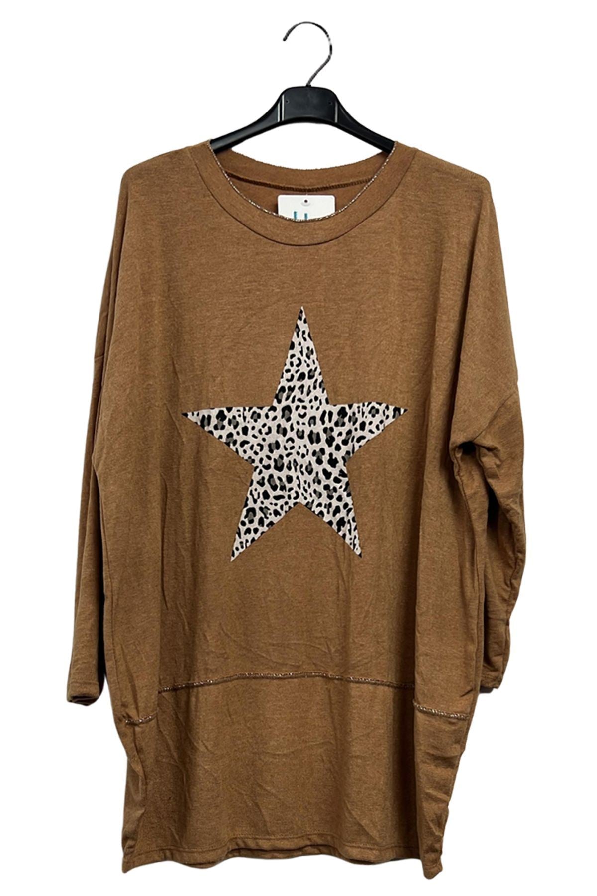 Leopard Print Star Graphic Oversized Top